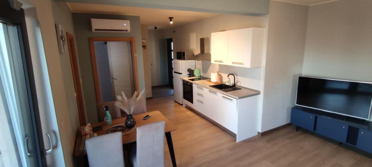 Spacious Modern Apartment Биоград на Мору Екстериор снимка
