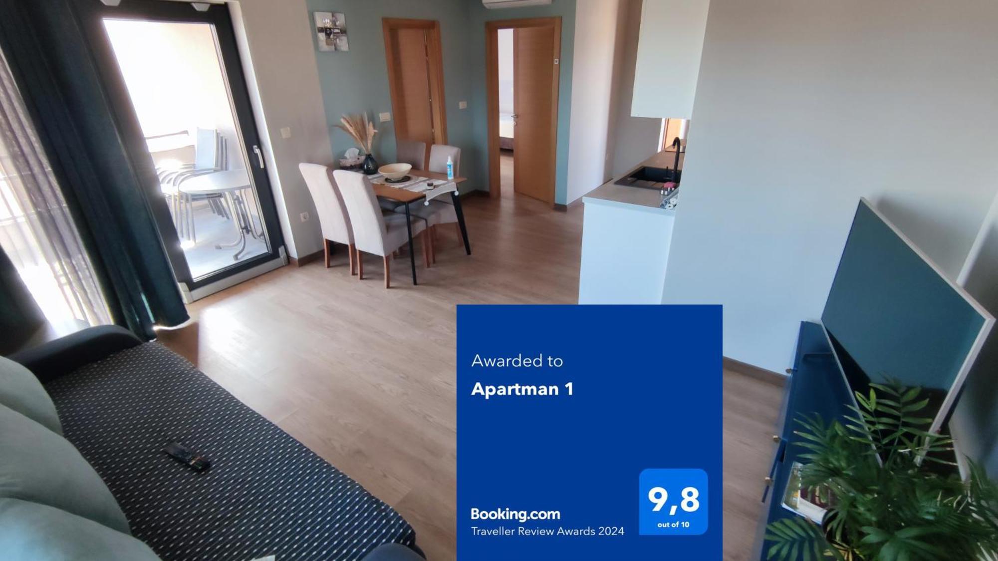 Spacious Modern Apartment Биоград на Мору Екстериор снимка