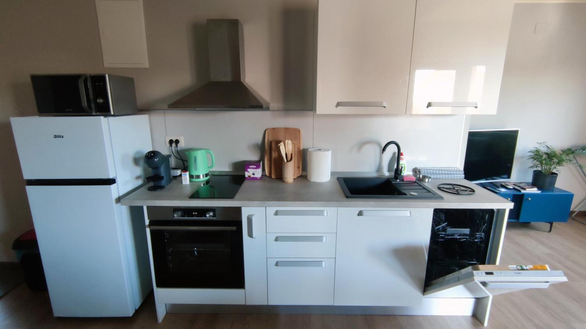 Spacious Modern Apartment Биоград на Мору Екстериор снимка
